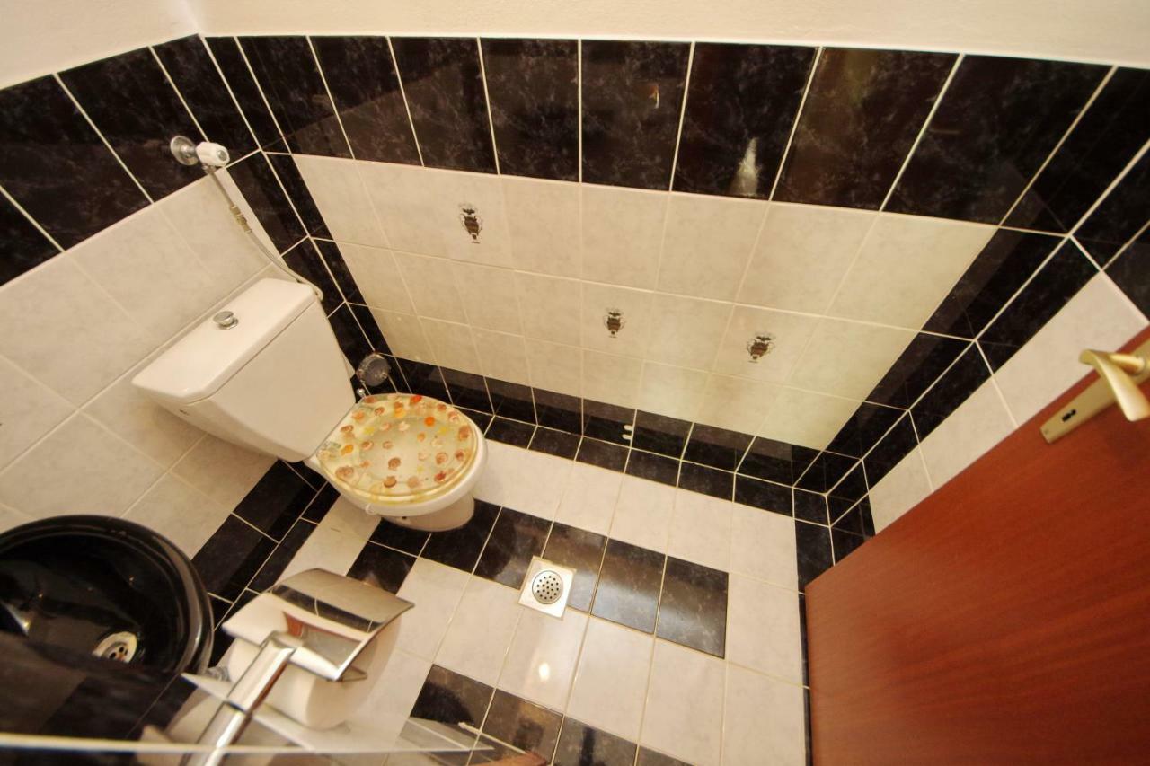 Apartments Eduard Vrsi Zewnętrze zdjęcie