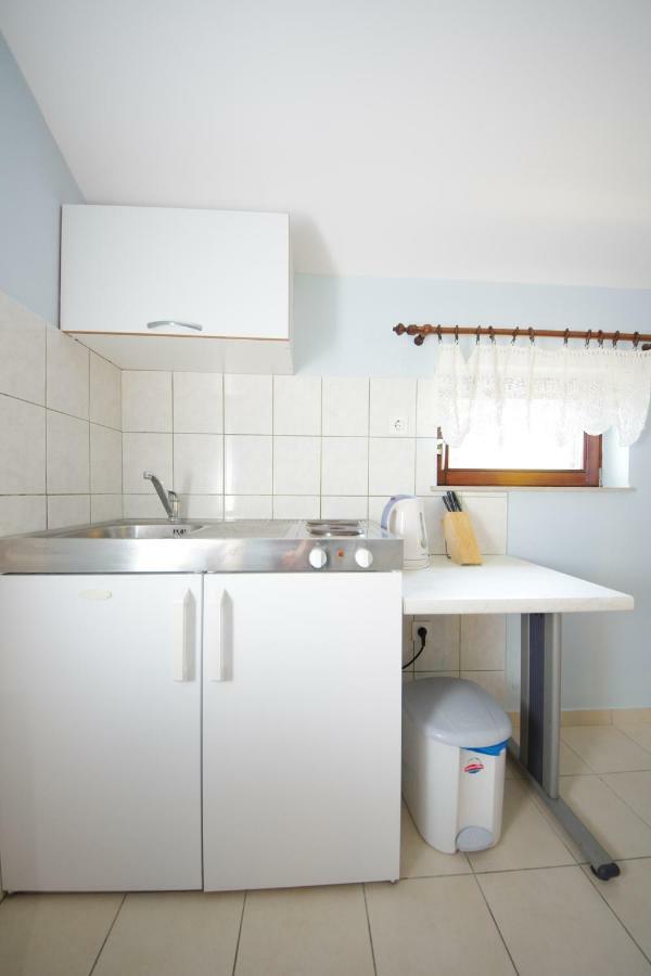 Apartments Eduard Vrsi Zewnętrze zdjęcie